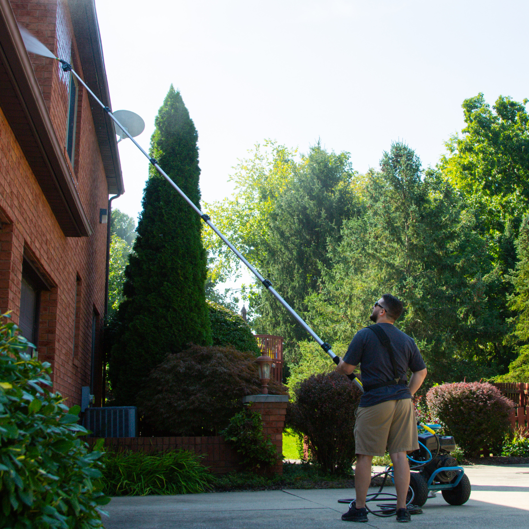 Can Pressure Washing Help Sell a House Faster? | SurfaceMaxx